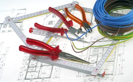 Instalatii electrice Proiectare si executie sisteme electrice - constructii Botosani